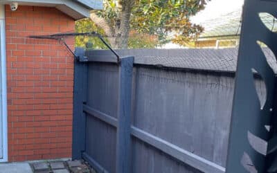 Inset posts are no problem with Purrfect Fence